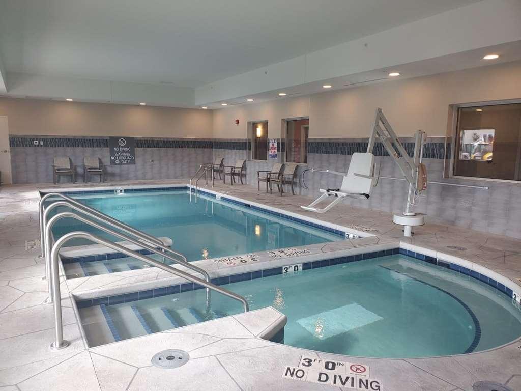 La Quinta Inn & Suites By Wyndham Wisconsin Dells- Lake Delton Facilities photo